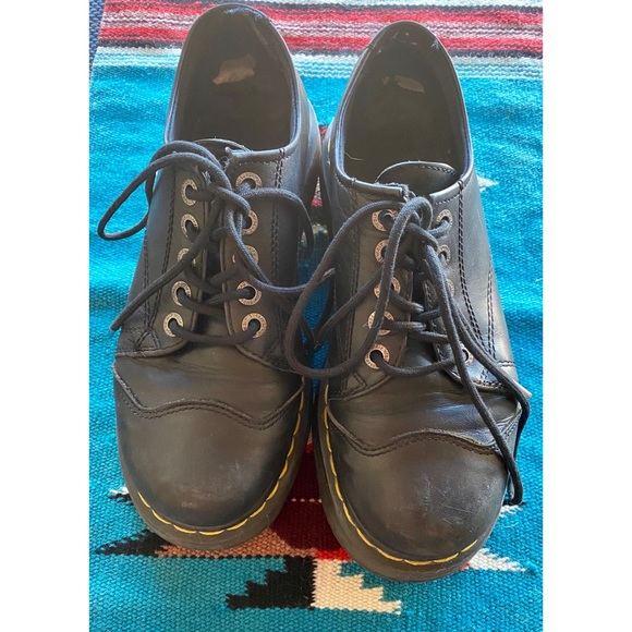 Vintage Oxford Dr. Martens - Picture 2 of 6